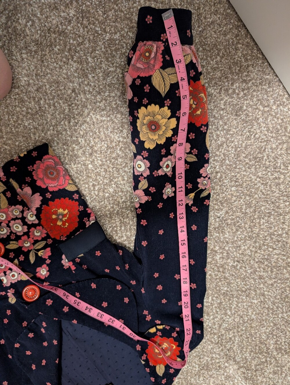 Elevenses Floral Cropped Blazer with Pink & Red Blooms - Picture 9 of 9